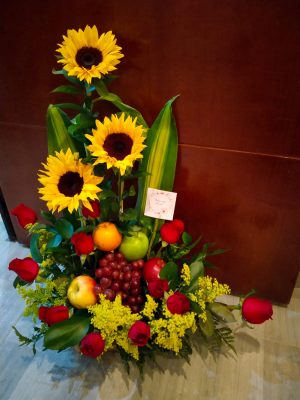 Flores con frutas – Floristeria-suba- flores a domicilio suba-bogota